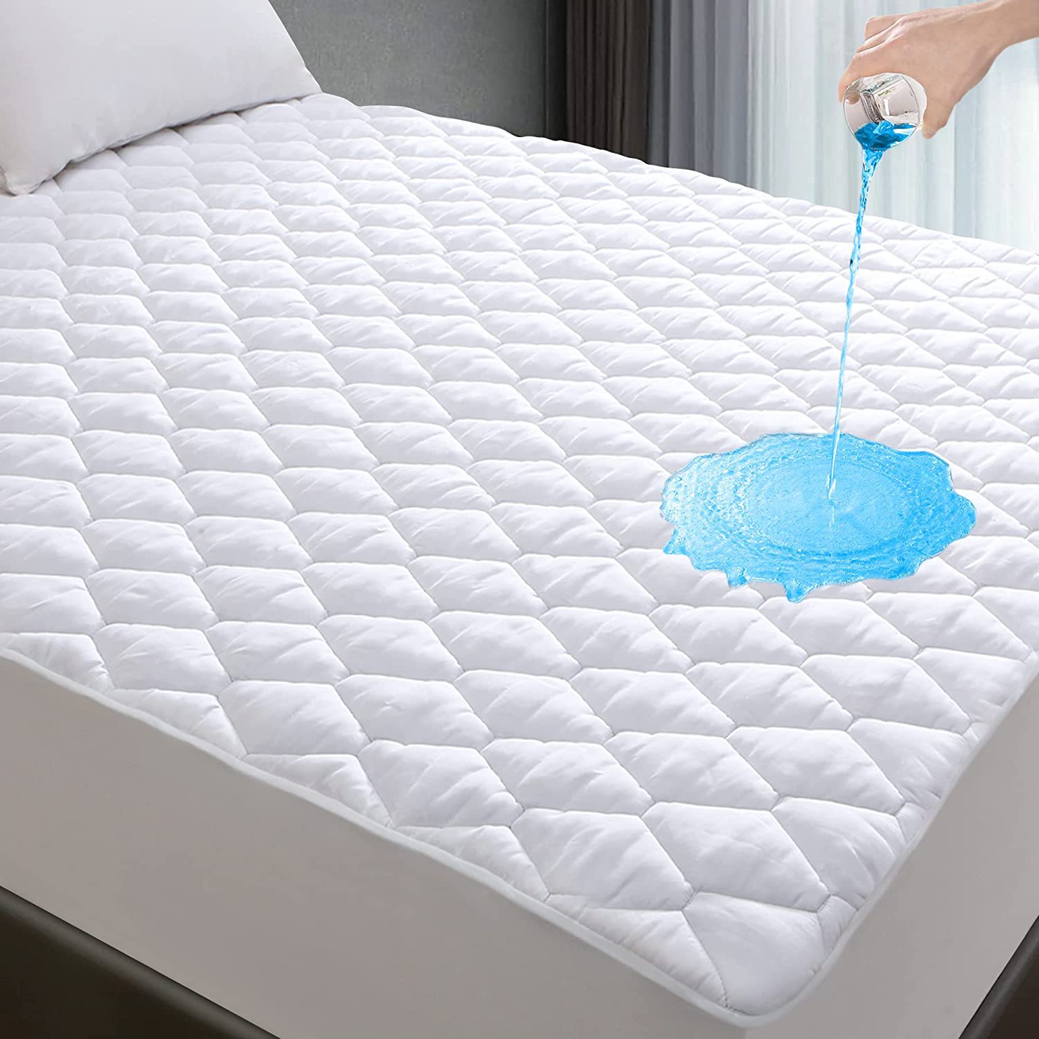 Suministro directo de fábrica de colchones blandos acolchados de algodón acolchados tipo cama transfronteriza impermeable y antiincrustante con falda de cama cubierta protectora de colchón