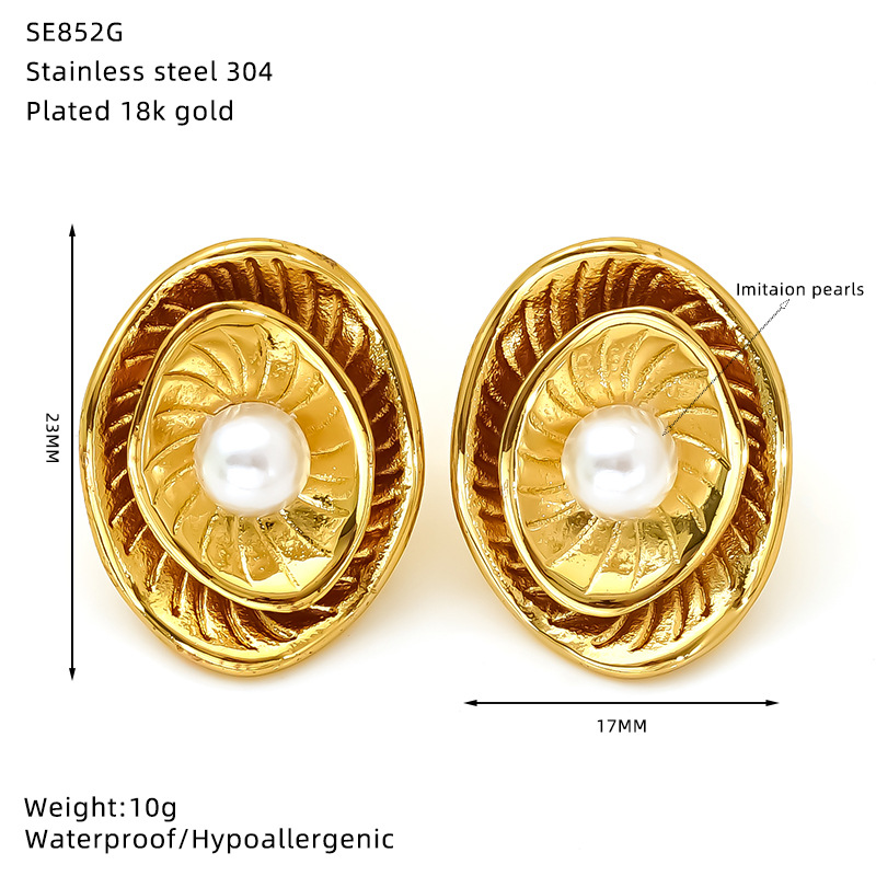 15g Weight 1 Pair Retro Classic Style Flower Imitation Pearl Titanium Steel Ear Studs