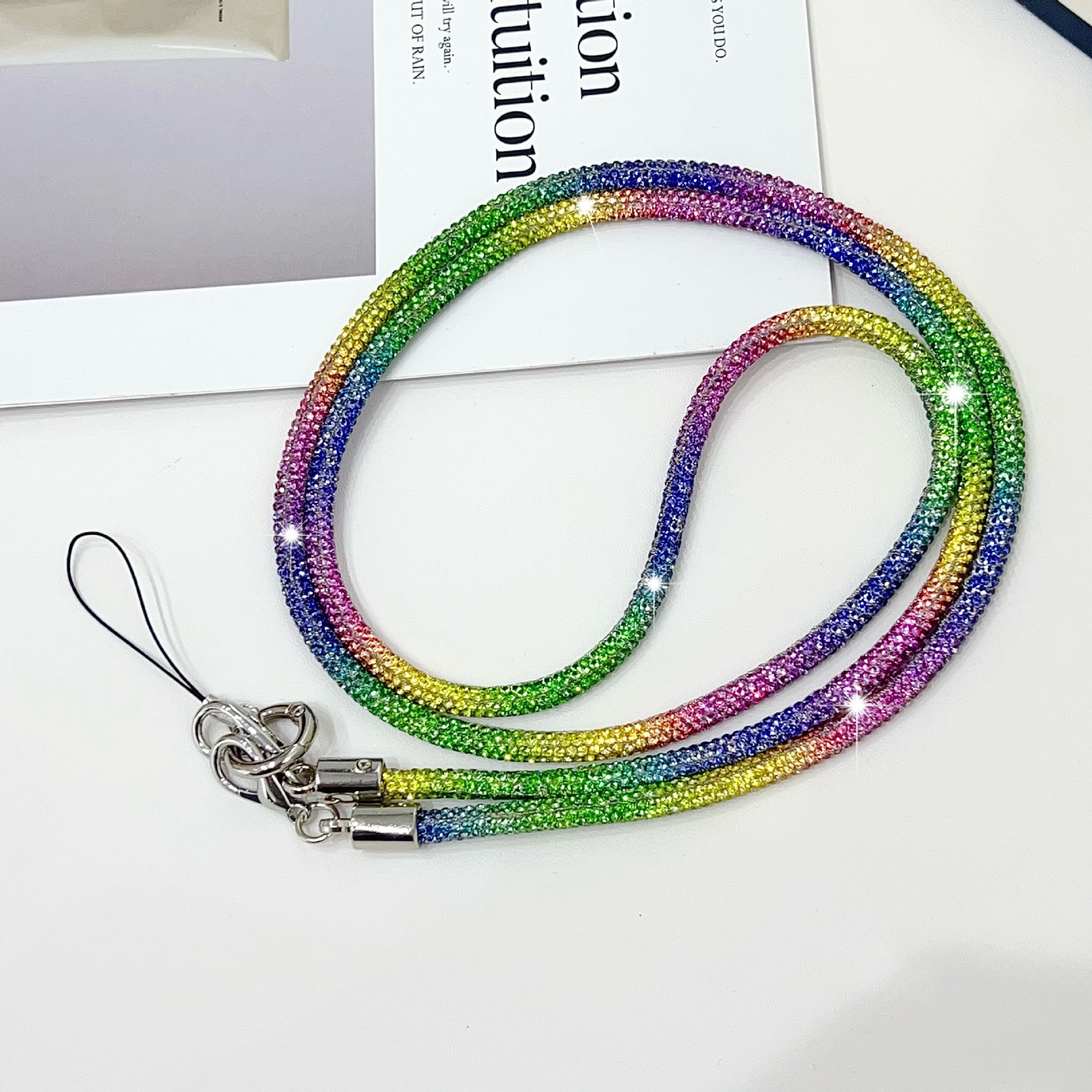 Explosiones transfronterizas de 0,6 m de perforación completa larga cadena de pendiente inclinada para teléfonos móviles cuerdas de diamante de agua flashing cadena de hombro de alto nivel