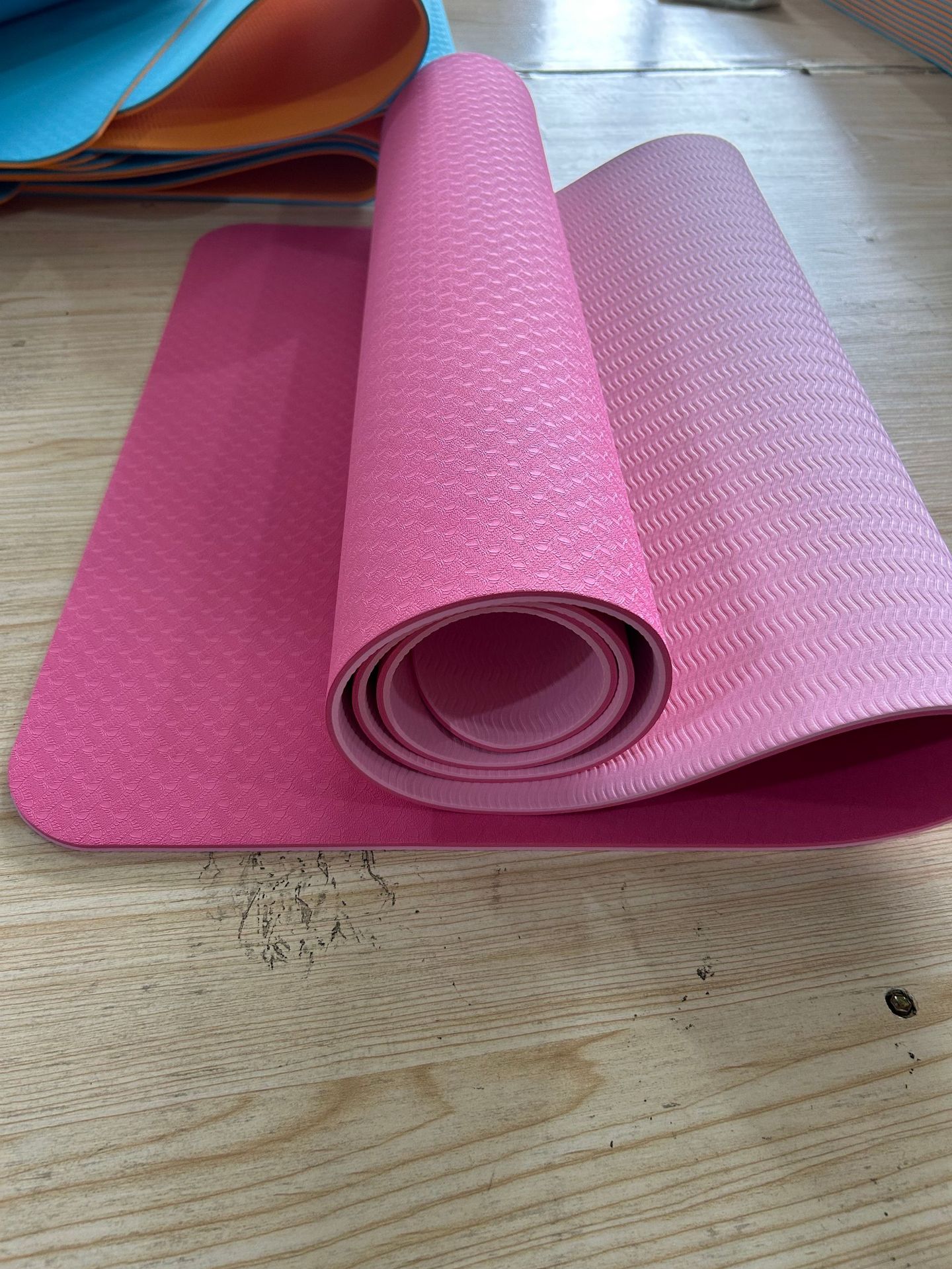 더블 로즈 레드