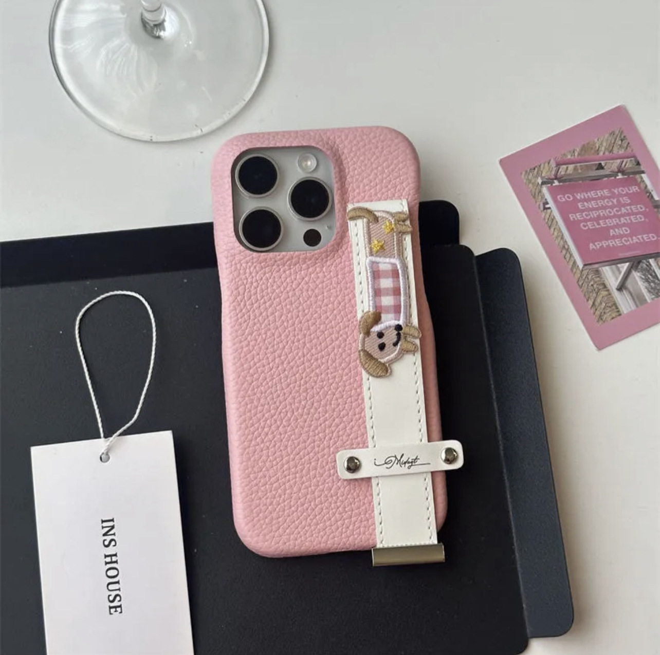 Ins nueva pulsera de perro salchicha de color sólido para iPhone 15ProMax funda para teléfono móvil 14 Apple 13Pro Mujer 12