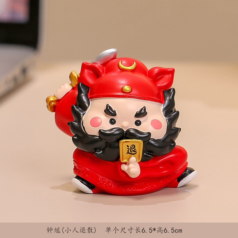 漫画五路財神爺黄水晶樹置物神々は神々のオフィスのデスクトップに供えて幸運を求めている|undefined