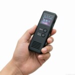爆款录音笔外插TF卡 无内存复读声控时间戳锂电20小时多国语 V322
