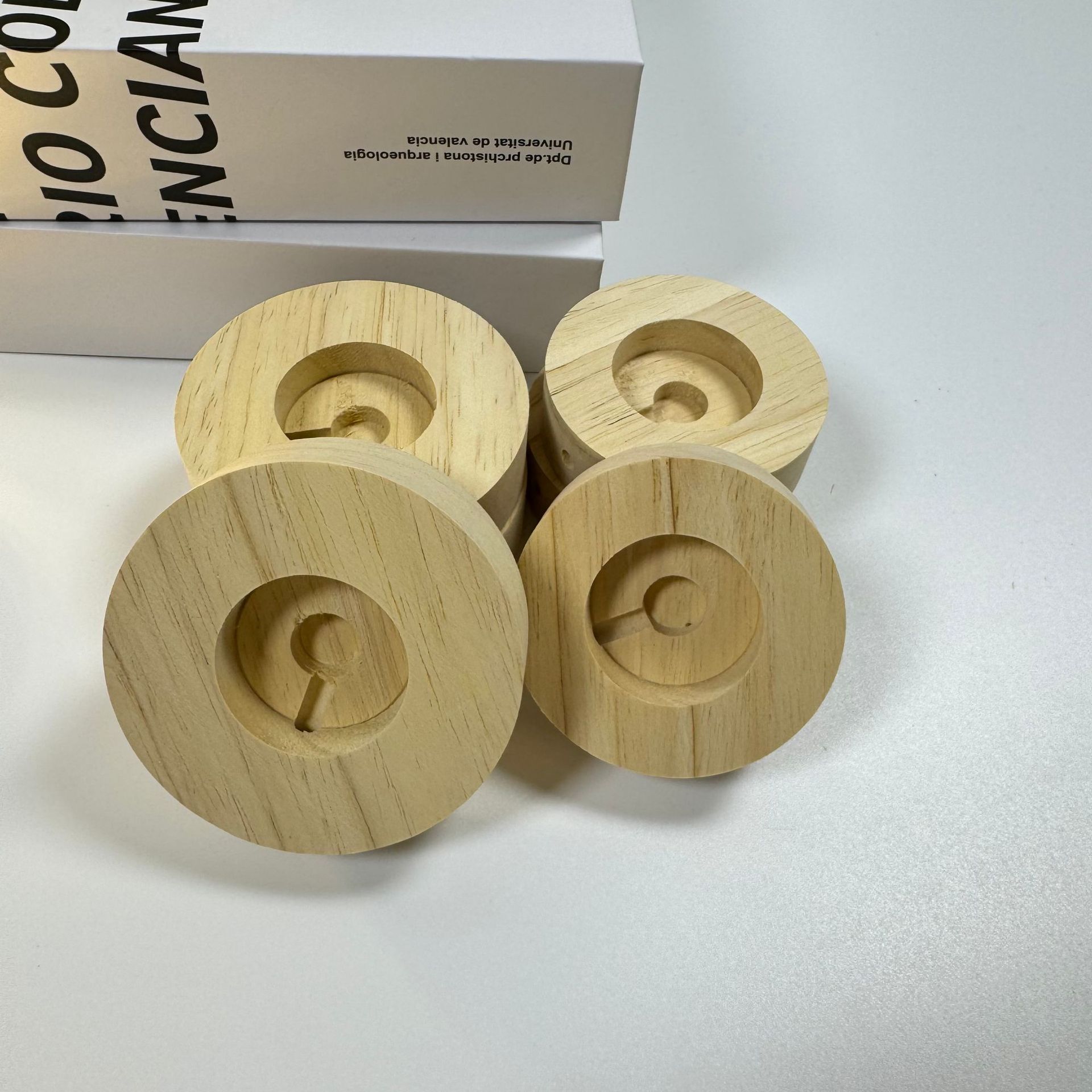 Gerçek Ağaçtan Işılı Tabanı USB Mini Gece Lambası 6cm Kauçuk Ağacı Oval Lamba Tabanı Yedi Renkli Degrade