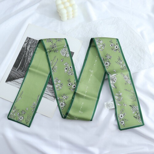 Korean version of the summer neck-covering thin, slender, narrow silk scarf for women, versatile decoration, shirt, scarf, square-angle silk scarf