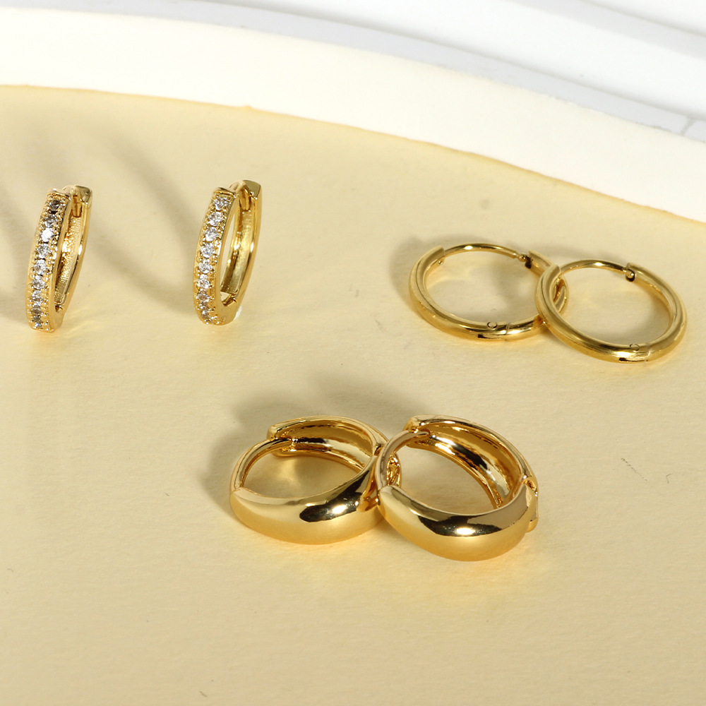 Pointed titanium steel lip stud product view