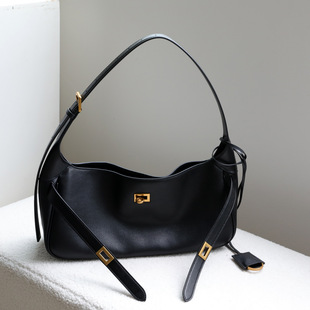 Small design handheld one-shoulder bag, underarm bag, shoulder bag, genuine leather
