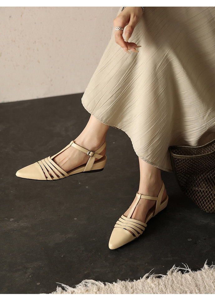 Sandal nữ hở mũi gót thấp 3 cm, quai dệt đinh tạo kiểu cổ điển — Sữa hạnh nhân chi tiết 14