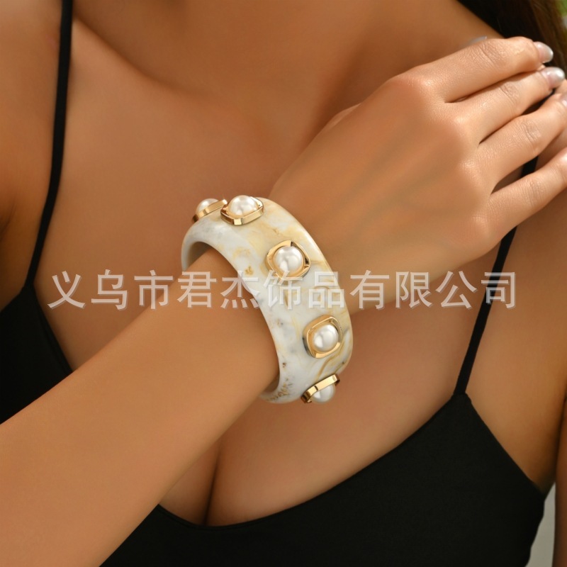 欧美时尚个性树脂粘爱心方形珍珠手镯设计感多色晕染树脂手环手饰|undefined
