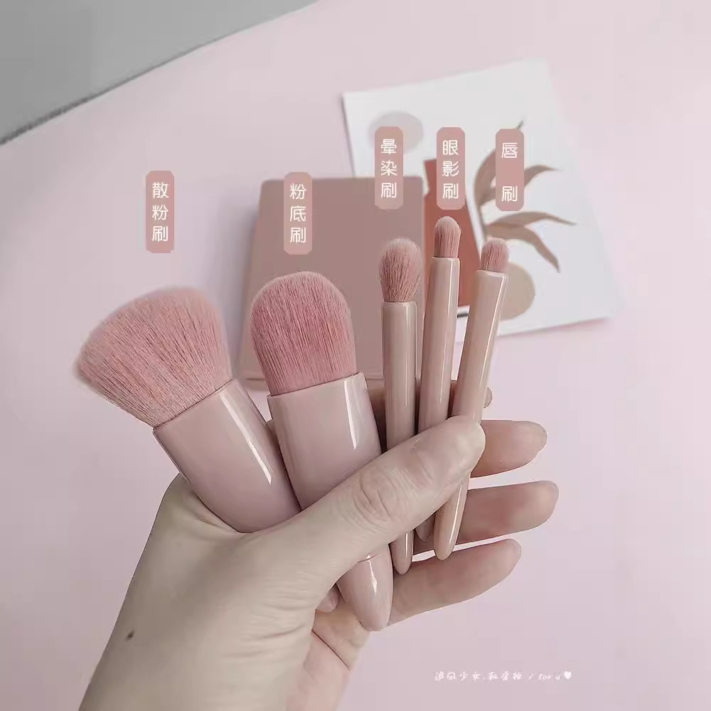 Cepillo de maquillaje traje conjunto completo productos genuinos estudiante asequible mini portátil pequeño conjunto suelto Fundación sombra de ojos cepillo conjunto de tres piezas