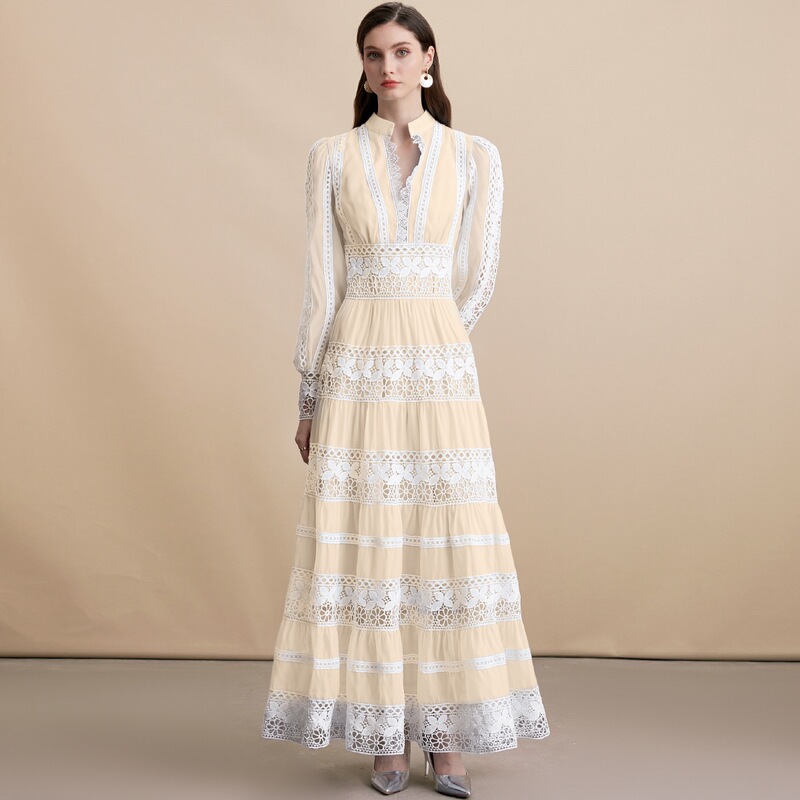 Foreign trade ready-to-ship long holiday dress, a perennial bestseller overseas in spring and summer, V-neck long-sleeve hollow lace patchwork dress Foreign trade ready-to-ship long holiday dress, a perennial bestseller overseas in spring and summer, V-neck long-sleeve hollow lace patchwork dress