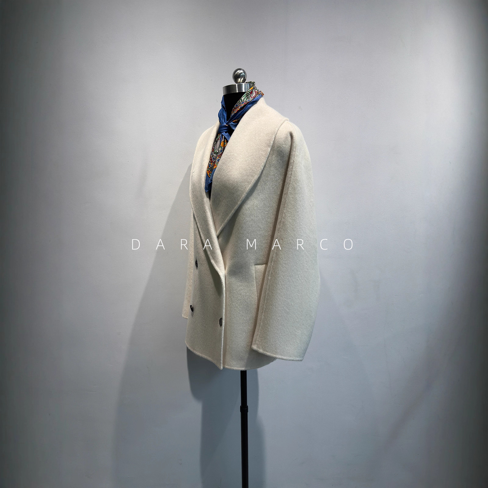 Light Luxury Row Green Fruit Collar Cocoon-Shaped Mid-Length Airy Double-Sided Cashmere Outwear for Women's Autumn and Winter Outwear