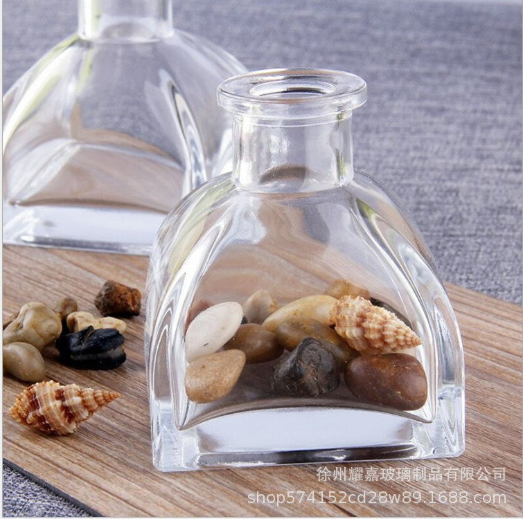 酒瓶定制行业新趋势——打造独特的品牌印记