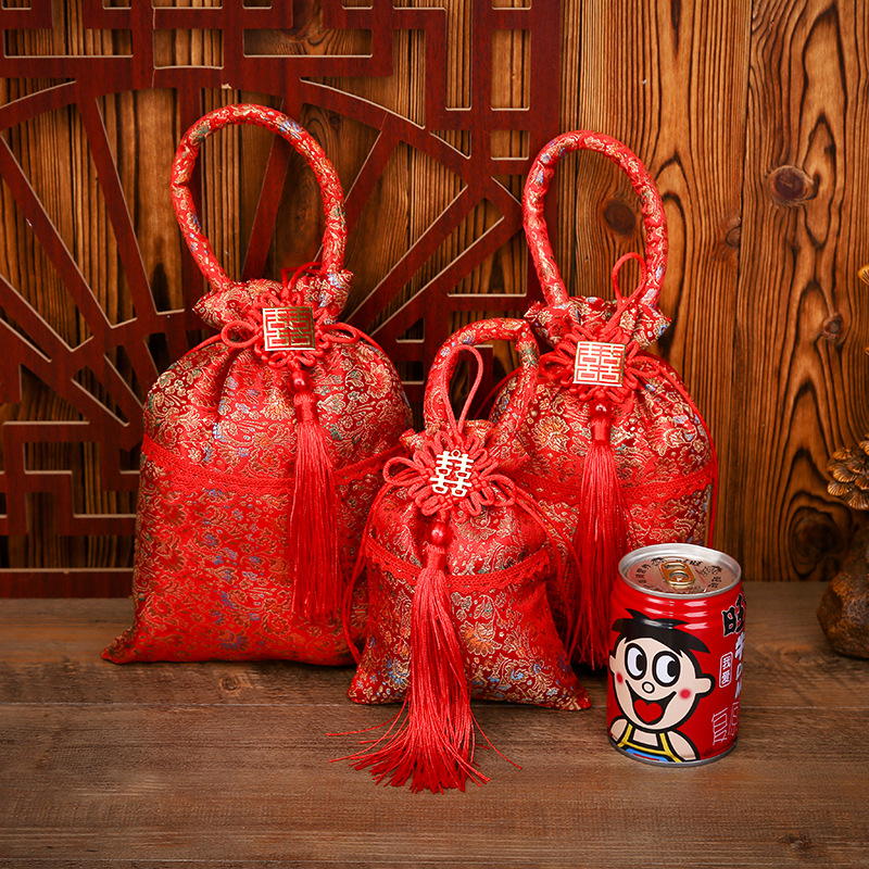厂家直发结婚喜糖袋新款布艺礼品袋量大 复古中国风伴手礼包装袋
