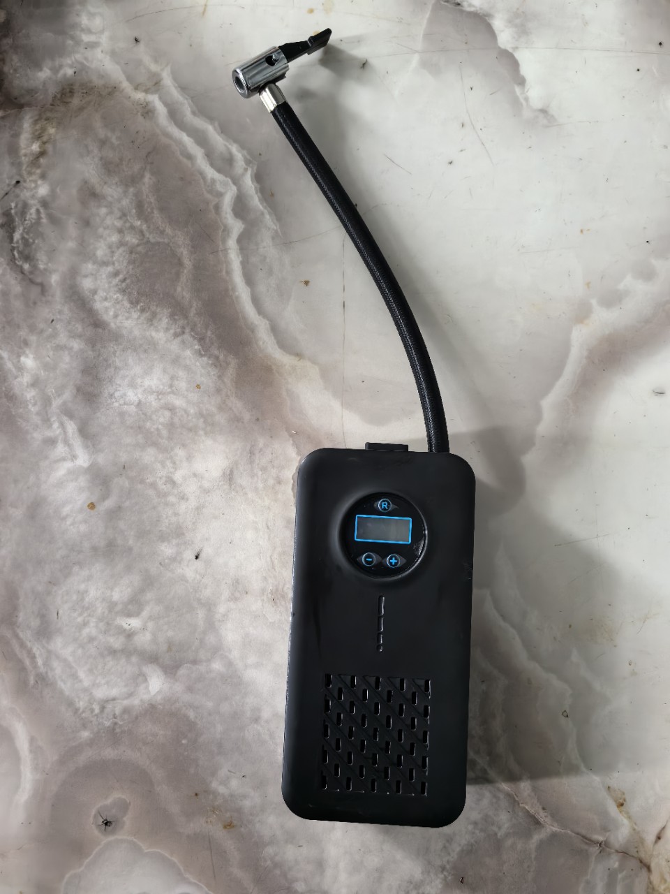 车载无线充气泵车加气泵车载充气泵便携式轮胎打气泵汽车充气泵
