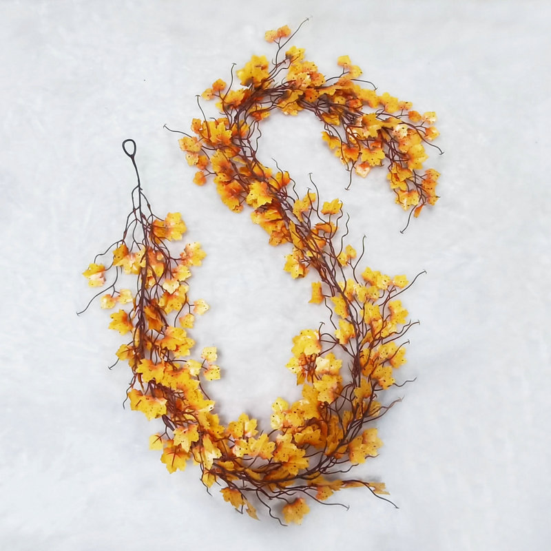 万圣节挂饰秋色仿真枫叶发光藤条圣诞感恩节景区家居装饰壁挂批发