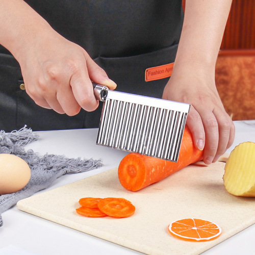 Cross-border stainless steel wave knife potato cutter household kitchen vegetable cutter Wolf tooth potato knife French fries knife tool