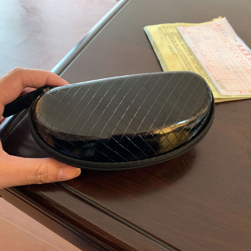 Manufacturer's New Fashionable High-Value Leather Eva Durable Portable Anti-Stress Black Men's and Women's Sunglasses Case Promotion