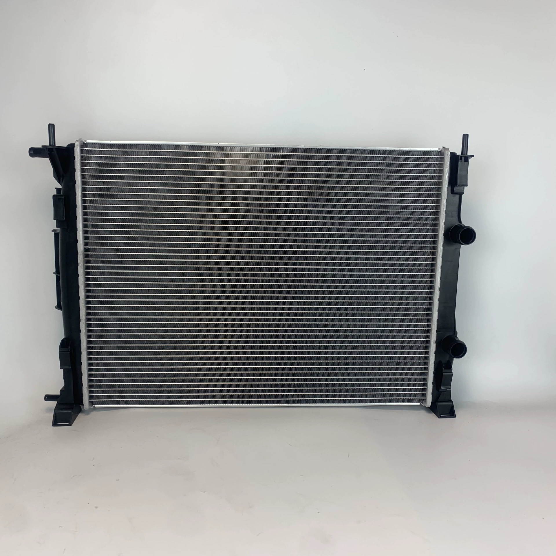 Прямые продажи радиатора с завода, подходят для · радиатора Lei RENALU 7711135784/8200115542