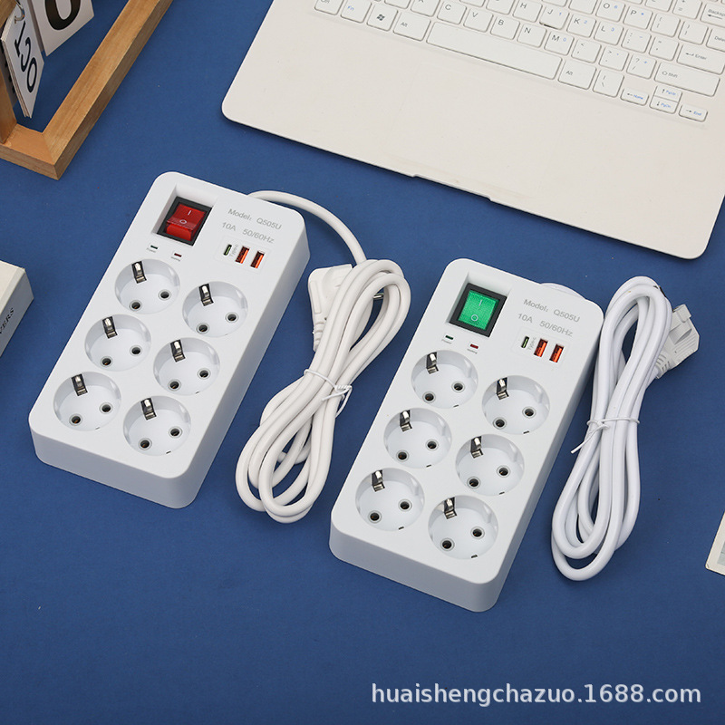 2USB+1Type-c双指示灯摇头开关欧孔插座欧标欧规欧洲俄罗斯中性装