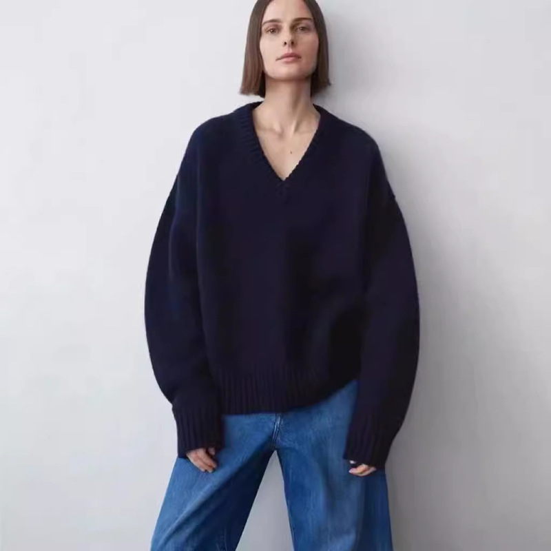 Row Style/Merino Wool Thickened Large V-Neck Lazy Style Soft and Slimming Versatile Knitted Wool Sweater for Women