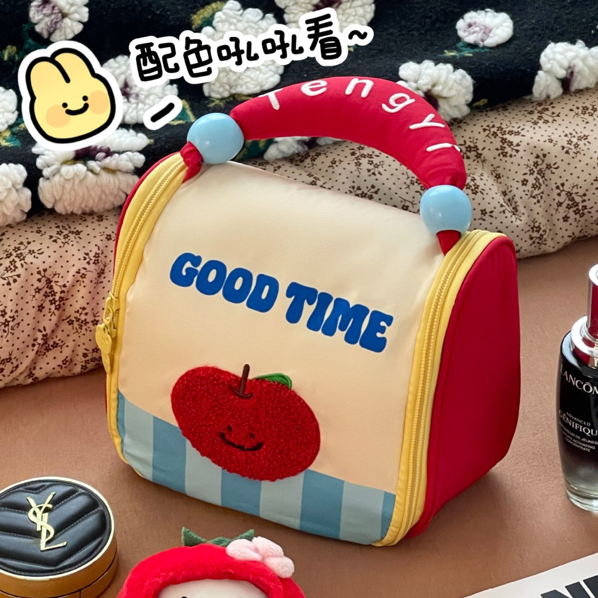 Nuevo lindo bolso de maquillaje portátil de gran capacidad bolsa de almacenamiento de clasificación de viaje de chicas bolsa de cosméticos