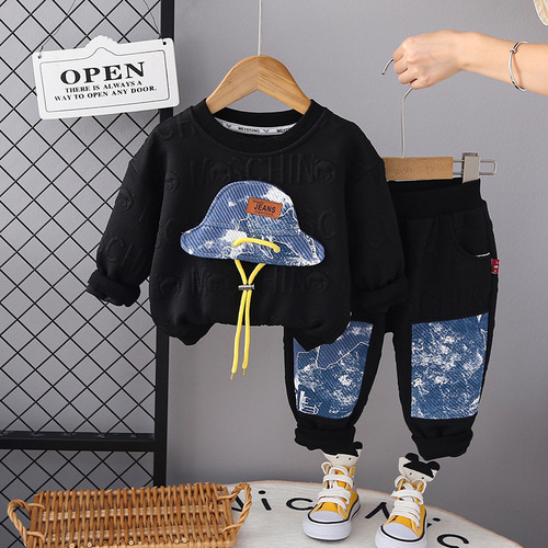 Boys' new spring and autumn casual style hat, drawstring sweatshirt two-piece set, handsome baby boy's autumn set