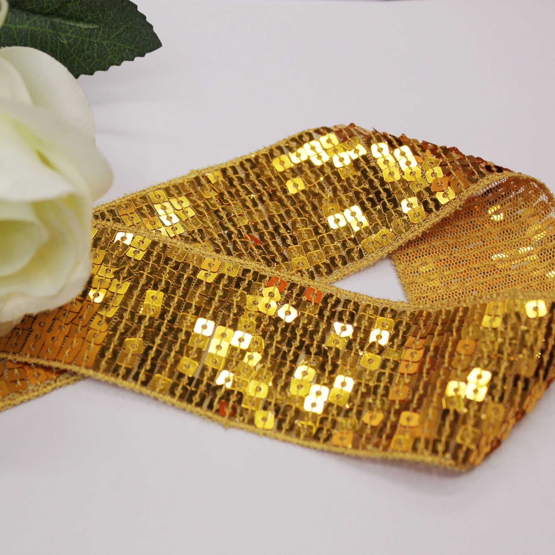 供应亮片花边十一排  优质环保亮片花边批发 条码亮片批发