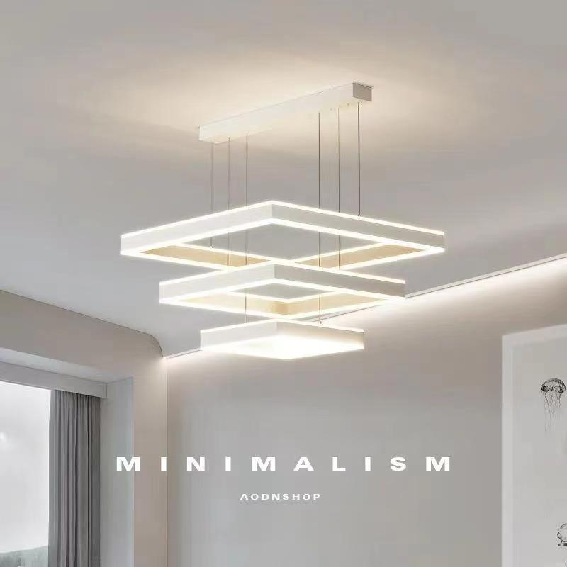 Lámparas de viento cuadrada simple nueva atmósfera simple luz cuadrada nórdica muy moderna lámpara roja red candelabrada lujosa sala de estar