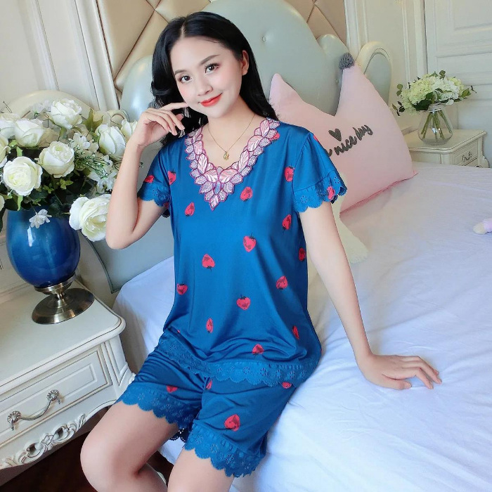 2023 camisón de las mujeres pijamas de verano estudiante delgado más tamaño de mediana edad vestido de una pieza desgaste del hogar Comercio exterior al por mayor