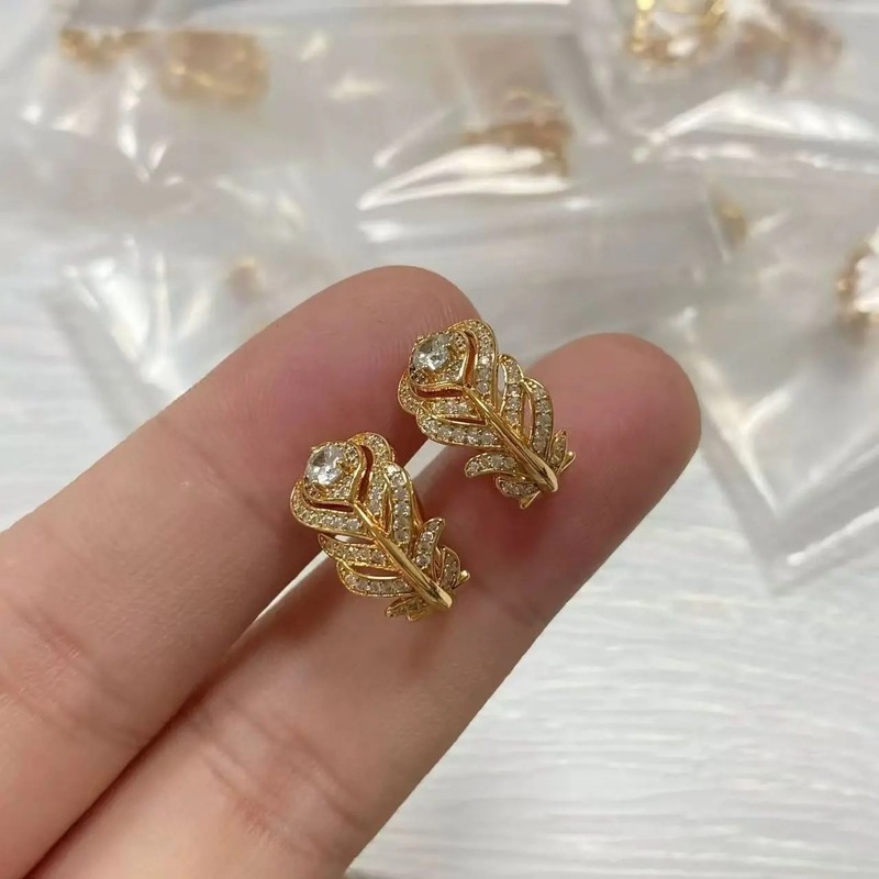 轻奢权志龙同款满钻羽毛耳钉树叶子闪钻高级感个性百搭气质耳饰|undefined