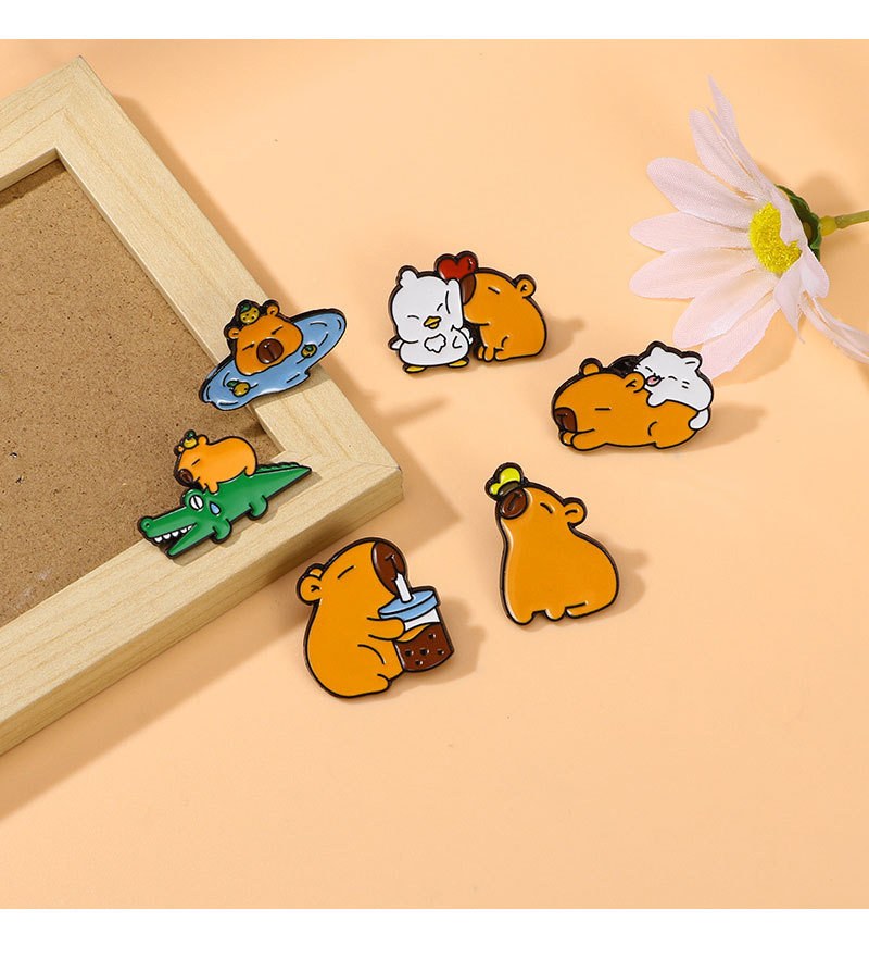 Alloy Material Cute Pin Animal Capabala Alloy Enamel Unisex Brooches
