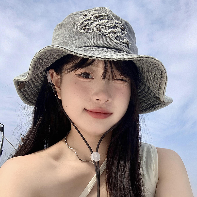 Retro americano viejo sombrero de montaña para mujeres primavera 2025 nueva cara al aire libre pequeño sombrero de vaquero occidental