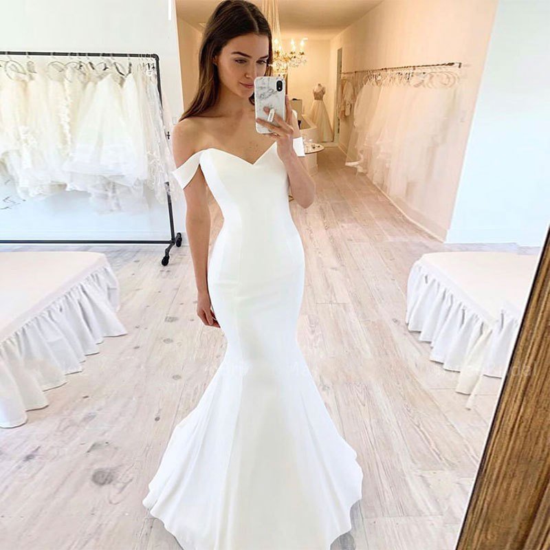 Comercio exterior de Europa y América Amazon AliExpress deseo nuevo simple elegante vestido de novia de satén suave con cuello en V sexy fishtail