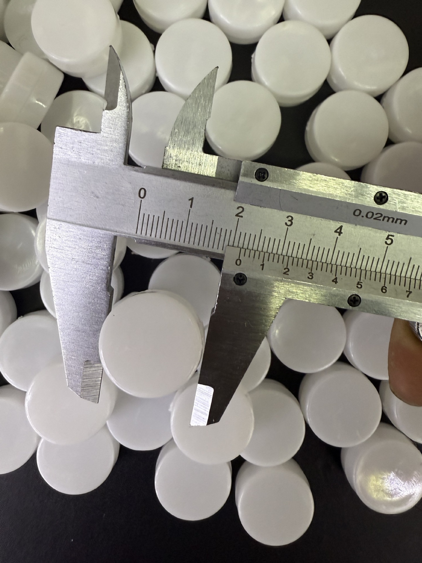 efdae6520575ff2304597b3ebdd6ad