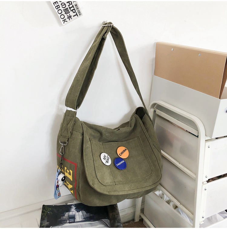 Solid Color Canvas Shoulder Messenger Sports Bag Wholesale Nihaojewelry display picture 11