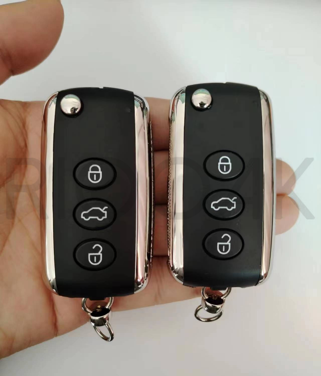 Suitable for Bentley Continental Foldableing Remote Control Flying Spur Foldableing Smart Remote Control Key 3 Keys Replacement Shell 4 Keys