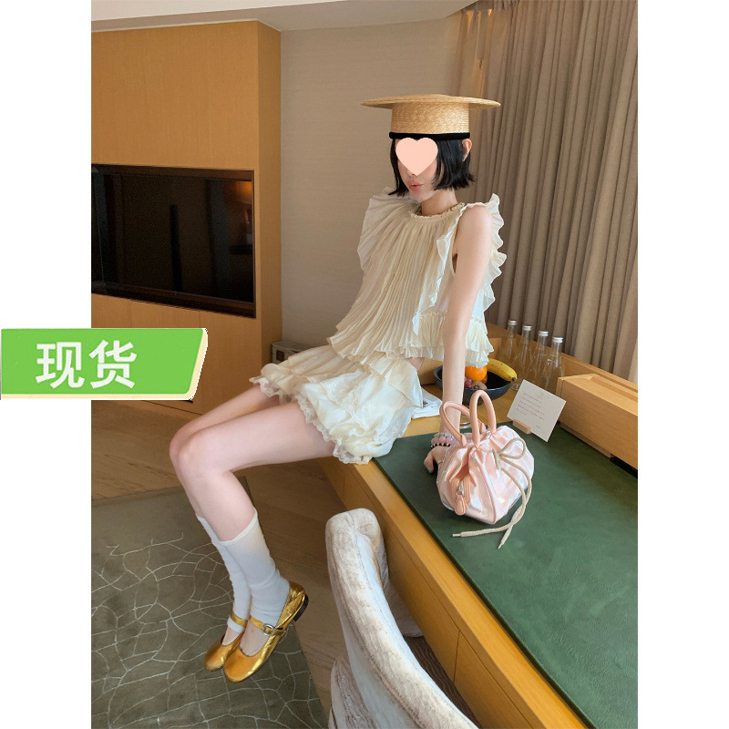 Mona French-Style Butterfly Pleated Set, Three-Dimensional Pleated Two-Way Top/Bud Shorts for Women