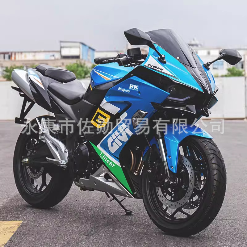 H2 real fuel-powered motorcycle, heavy-duty motorbike, exhaust pipe under the seat, large 200cc displacement