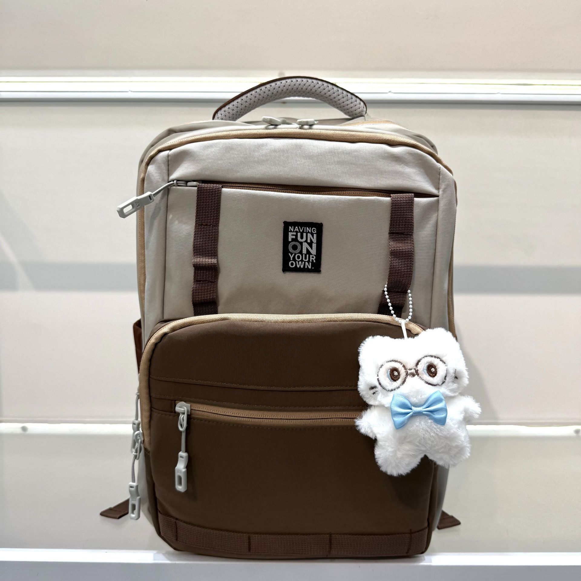 BK-6001-灰咖(长30*宽20*高40）