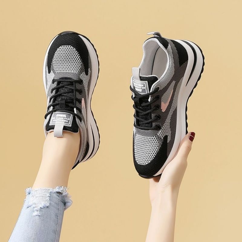 New Trendy Sports Shoes, Fashionable Mesh Breathable Soft-Soled Casual Shoes, Fly-Knit Korean Style Women's Shoes, Running Shoes, Low-Top New Trendy Sports Shoes, Fashionable Mesh Breathable Soft-Soled Casual Shoes, Fly-Knit Korean Style Women's Shoes, Running Shoes, Low-Top