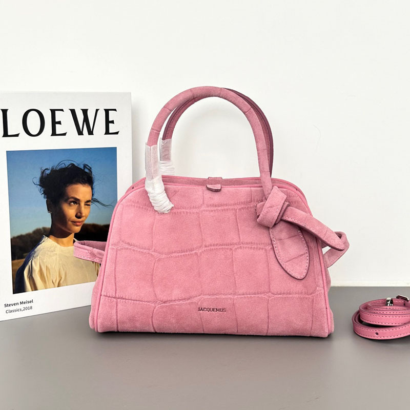 25 Spring and Summer New jacquemus le turismo Shoulder Portable Large Capacity Bag Casual All-match Women