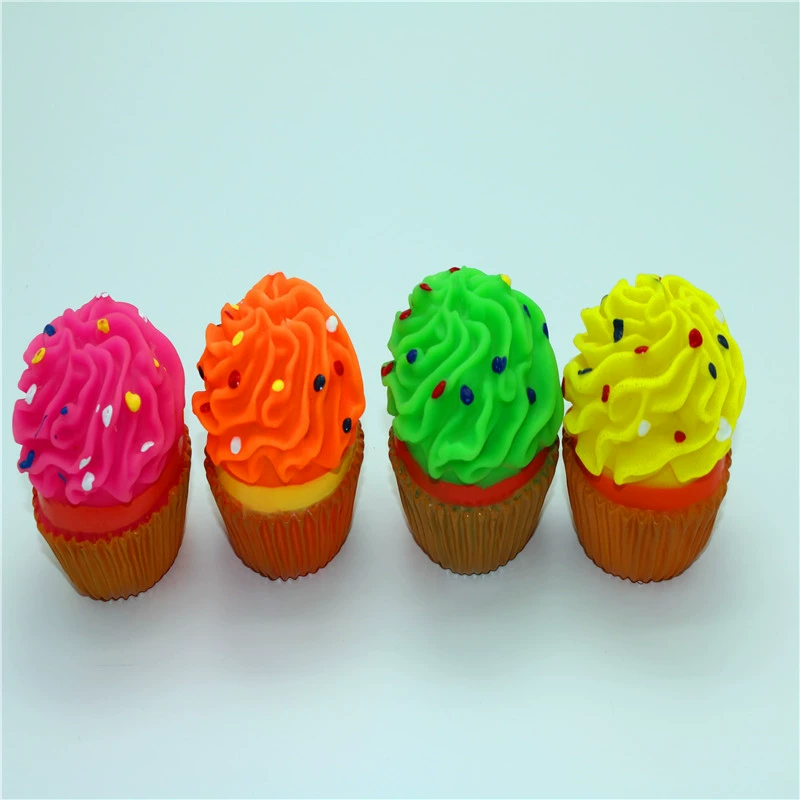 Игрушка для собак из ПВХ конус-мороженое со звуком