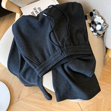 灰色微喇裤女秋冬糯米绒显瘦加绒加厚2025高腰宽松喇叭裤