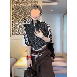 欧洲站潮牌外套女2025秋冬新款复古立领棒球服印花显瘦裤子两件套