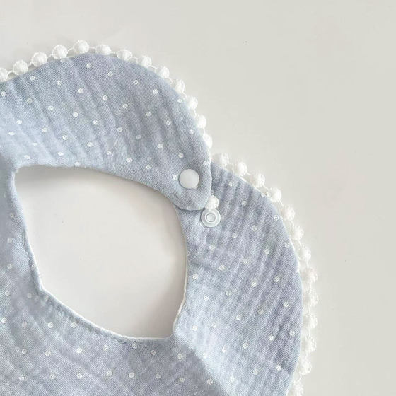 Waterproof petal bib wholesale wrinkled cotton gauze baby saliva towel newborn anti-spitting printed baby bib