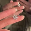 Snowflake ear cuff/single