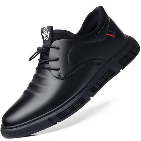 Primavera nuevos zapatos de cuero de hombre cómodos zapatos casuales simples de cuero suave de sol transpirable lazos comerciales zapatos de hombre al por mayor