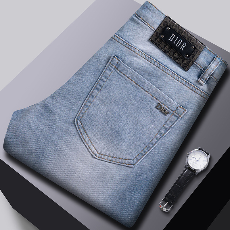 Primavera nuevos jeans para hombres coreanos delgados pies pequeños comercio exterior transfronterizo de alta calidad elástico Europa y los Estados Unidos 1: 1 pantalones al por mayor