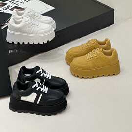 赵莉颖同款复古松糕板鞋女小白鞋厚底2025春秋季新款百搭增高真皮